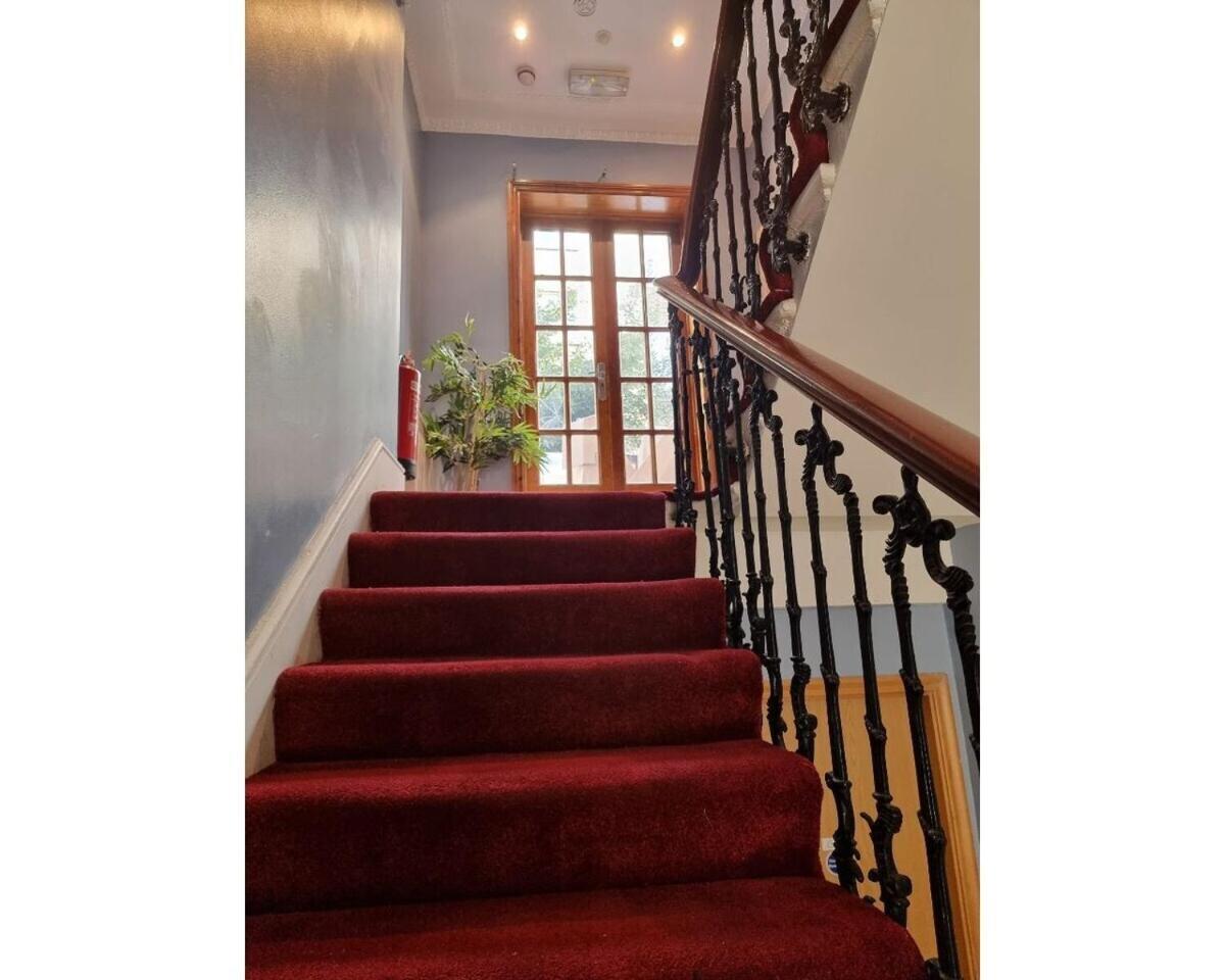 F405-Comfy Studio For 1 Near Hyde Park London Bagian luar foto