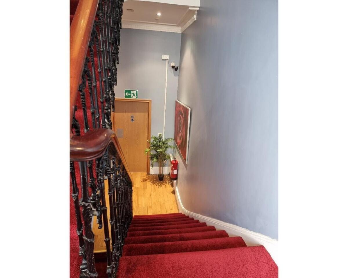 F405-Comfy Studio For 1 Near Hyde Park London Bagian luar foto