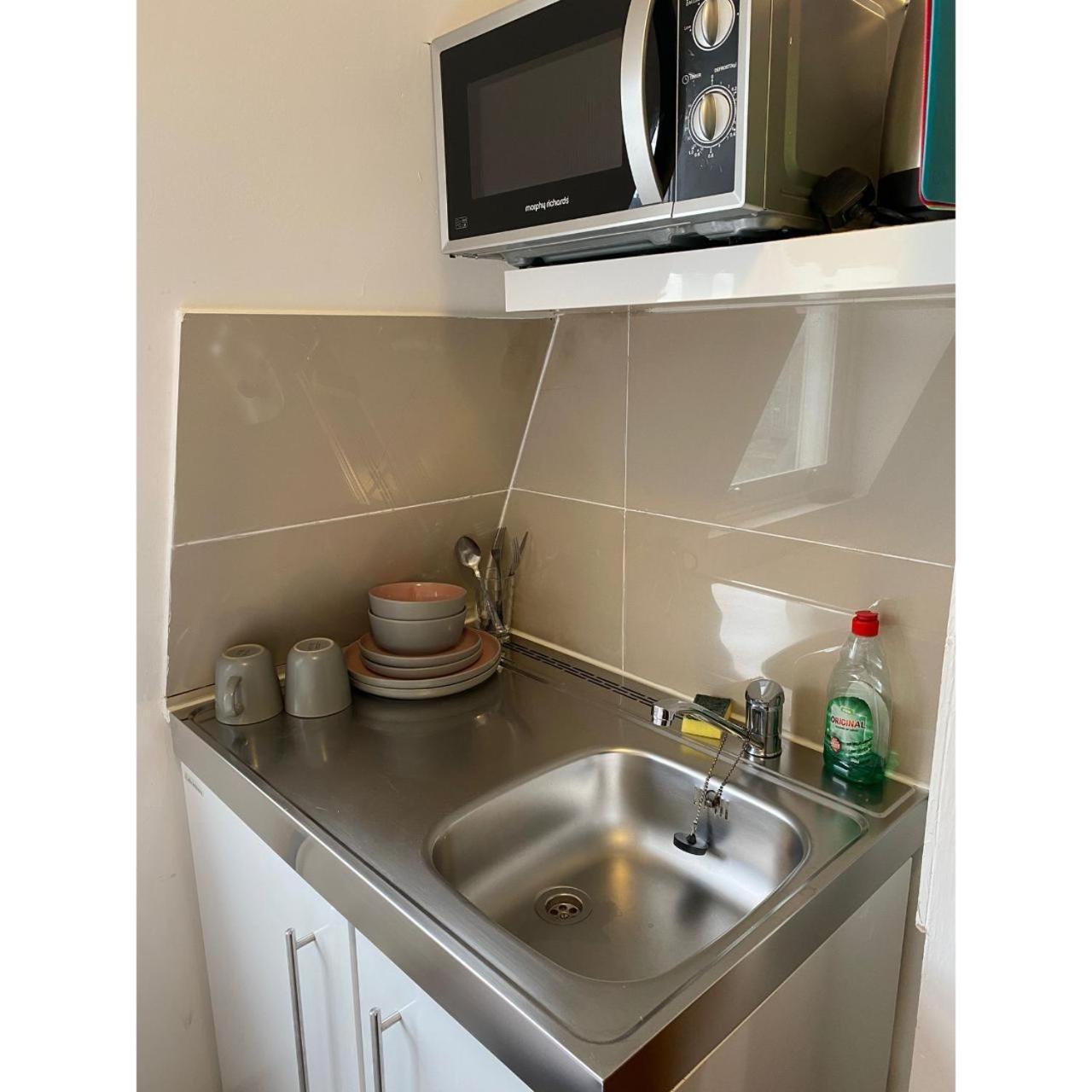 F405-Comfy Studio For 1 Near Hyde Park London Bagian luar foto